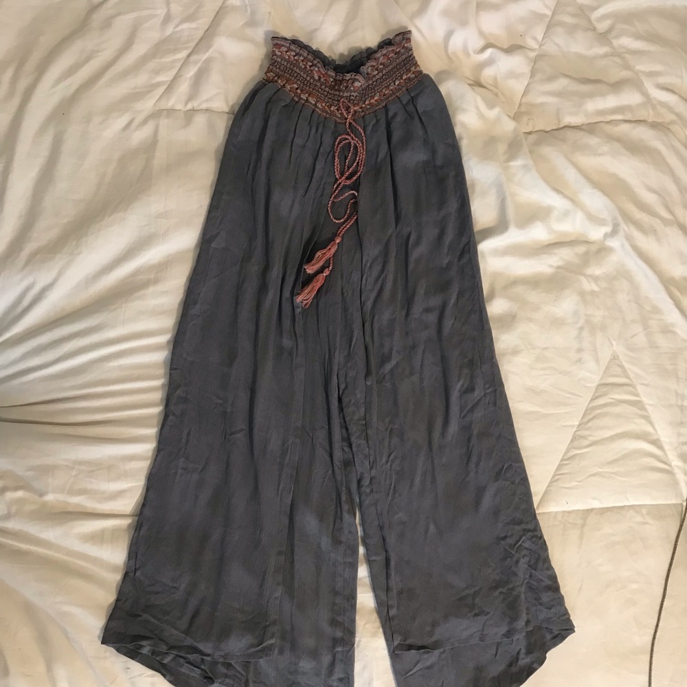 High waisted Palazzo/ wide leg grey boutique pants